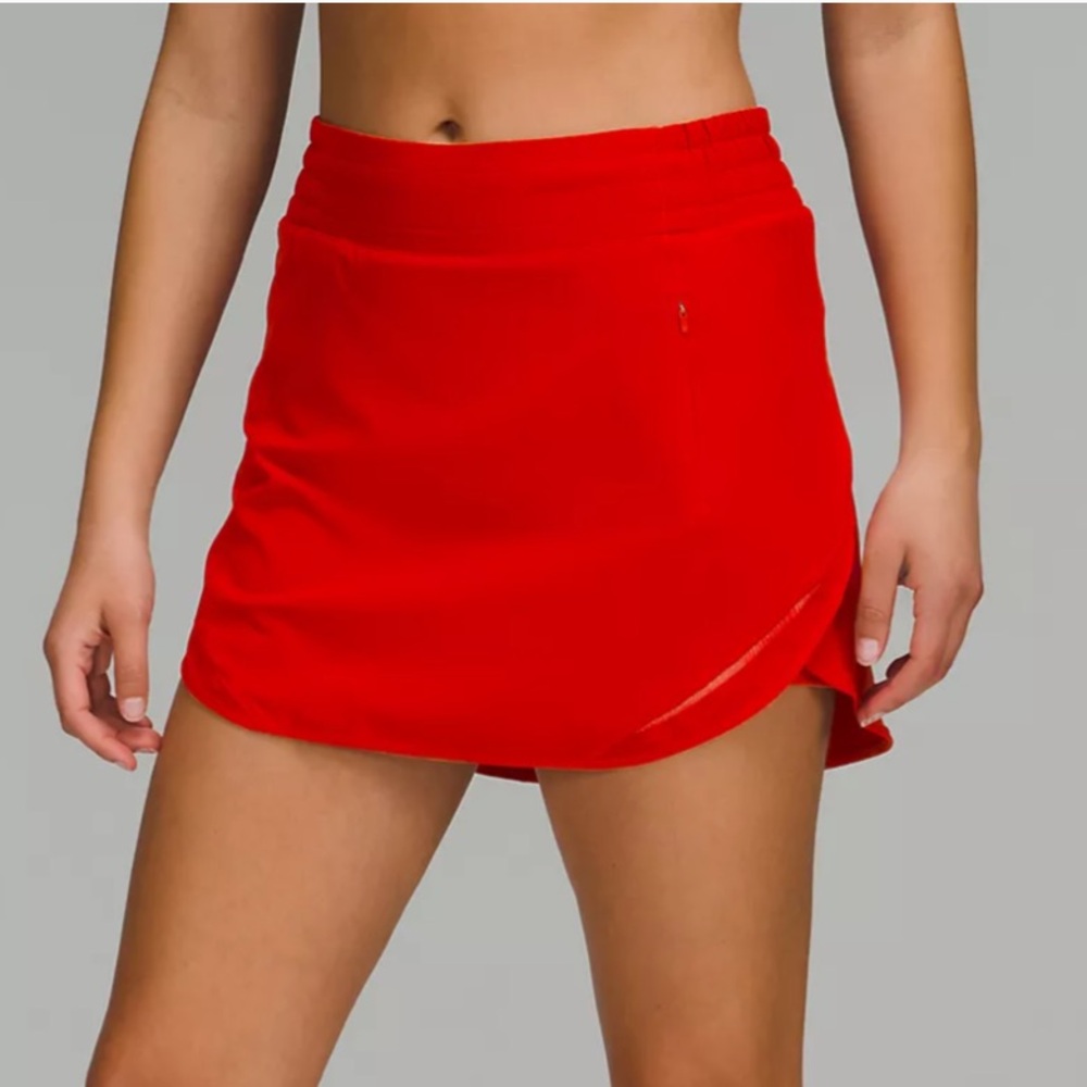 Lululemon Hotty Hot High Rise Skirt size 2 NWT dark red